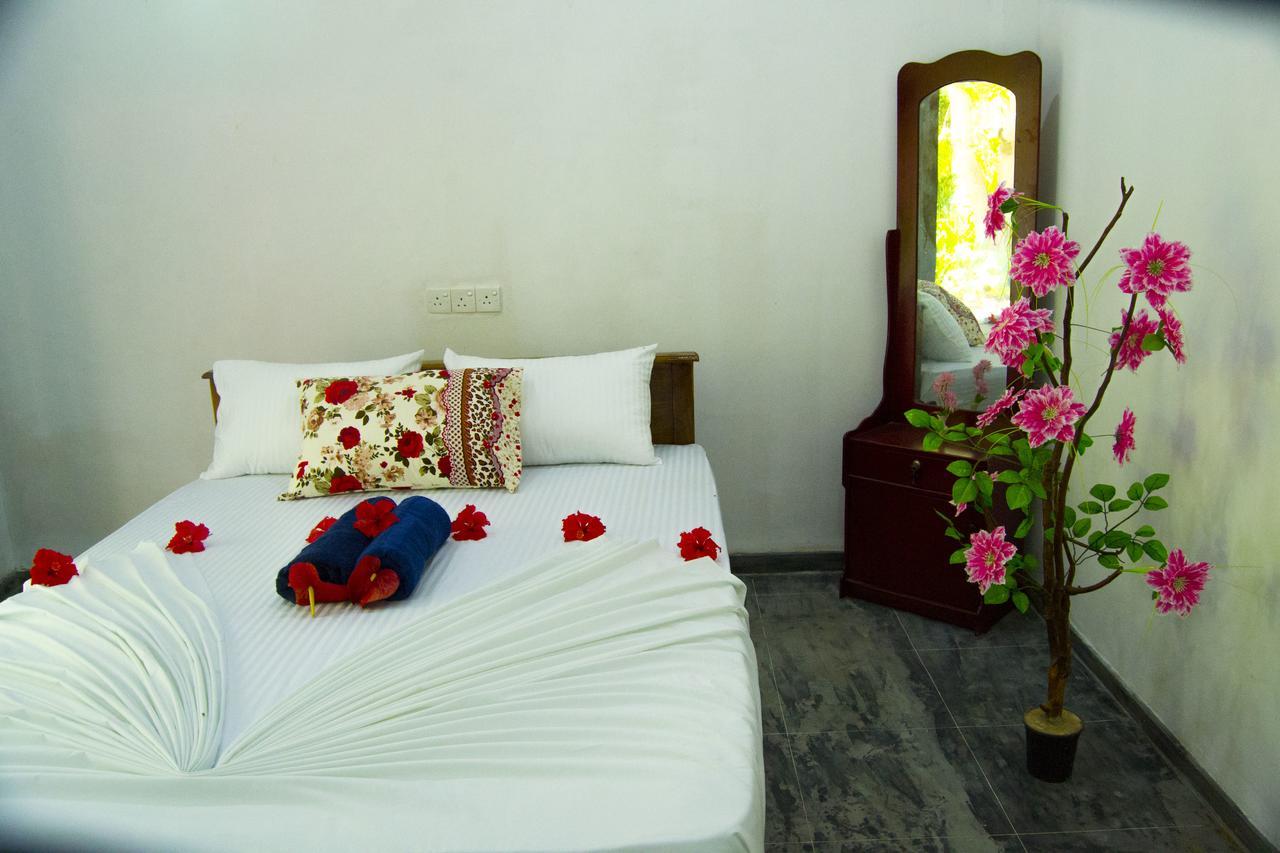 Amba Sewana Homestay Sigiriya Exterior foto