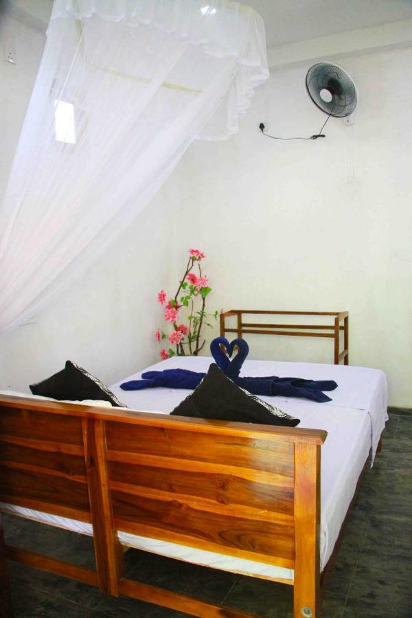 Amba Sewana Homestay Sigiriya Exterior foto
